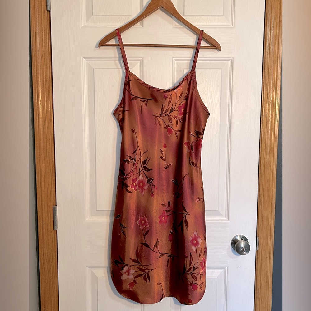 Vintage Gillian and O’Malley nightgown
